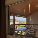 Apartament Rodolithos *