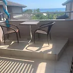 Rodolithos Apartment *