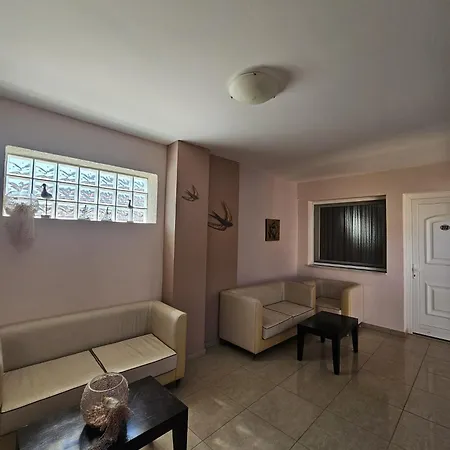 Apartment Rodolithos *