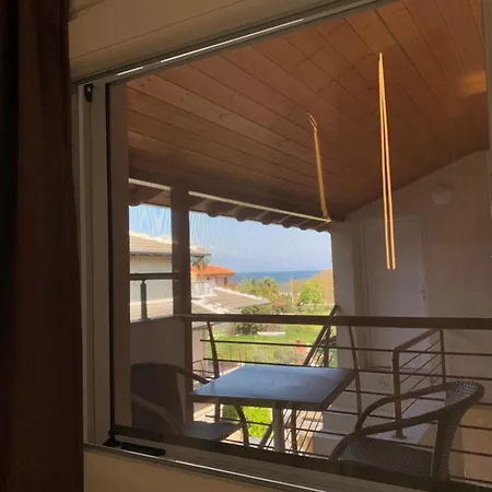 Appartement Rodolithos *